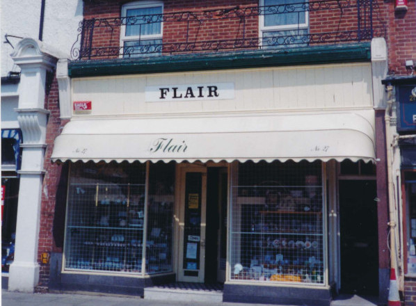 No 27 Flair 2016